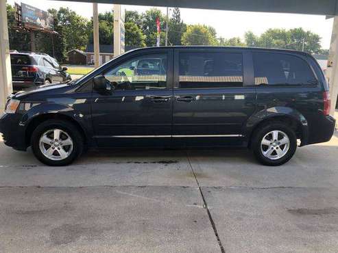 2009 DODGE GRAND CARAVAN SE EZ FINANCING AVAILABLE for sale in Springfield, IL