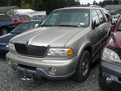 2001 Lincoln Navigator 2WD - - by dealer - vehicle for sale in Roy, WA