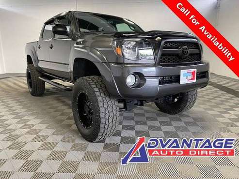 2011 Toyota Tacoma 4x4 4WD Truck Base Double Cab for sale in Kent, CA