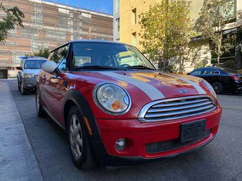 2010 MINI COOPER - cars & trucks - by owner - vehicle automotive sale for sale in Los Angeles, CA
