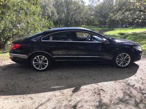 2009 VW PASSAT 2.0T-GREAT CAR IN AND OUT! - cars & trucks - by owner... for sale in Sarasota, FL