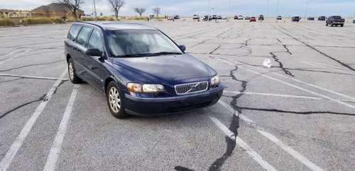 2001 Volvo V70 - cars & trucks - by owner - vehicle automotive sale for sale in Michigan City, IL