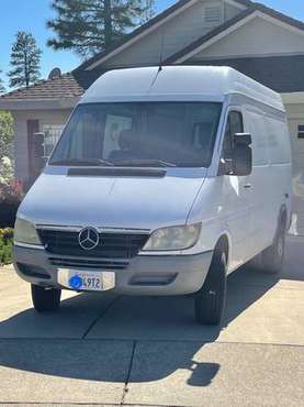 2005 Sprinter High Top 2500, 144 WB ( 107, 000 miles ) - cars & for sale in Grass Valley, CA