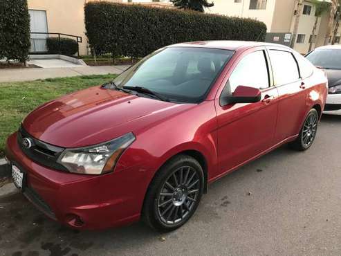 2011 Ford Focus 4cil Placas OCT 2020, Clean Title, smog ok for sale in Chula vista, CA