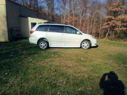 2005 toyota ramp van - cars & trucks - by owner - vehicle automotive... for sale in Logan, OH