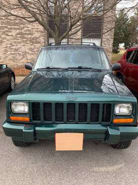 1999 Jeep Cherokee Sport - cars & trucks - by owner - vehicle... for sale in Bloomingdale, IL