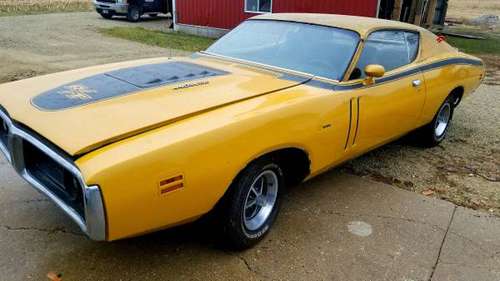 1971 Dodge Charger RT 440 *RARE* - cars & trucks - by owner -... for sale in Janesville, WI