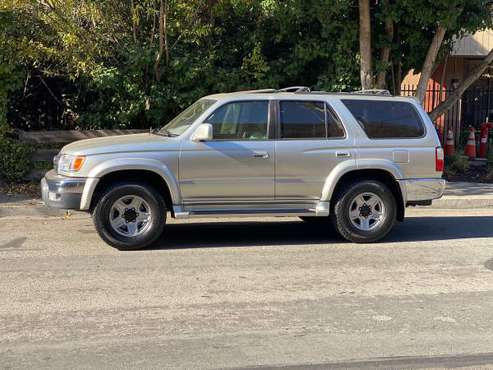 2002 Toyota 4Runner SR5 (4x4) - cars & trucks - by owner - vehicle... for sale in Mountain View, CA