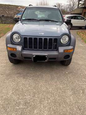 2002 JEEP LIBERTY 4X4 - cars & trucks - by owner - vehicle... for sale in Ironton, WV