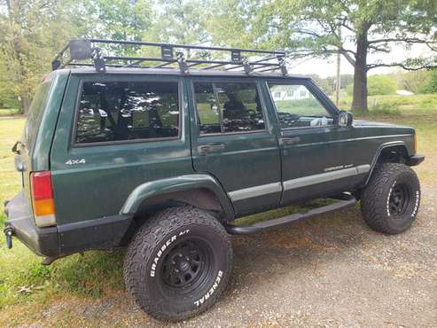 1999 jeep Cherokee xj 4x4 lifted for sale in Durham, NC