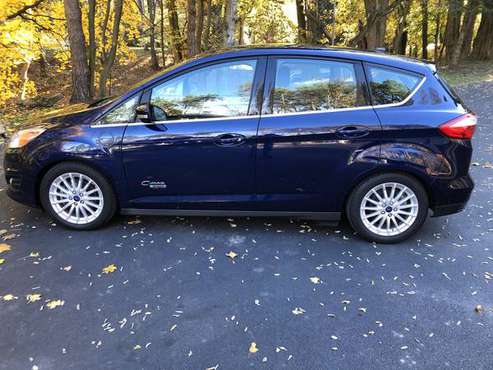 2016 Ford C-Max Energi SEL - cars & trucks - by owner - vehicle... for sale in WEBSTER, NY