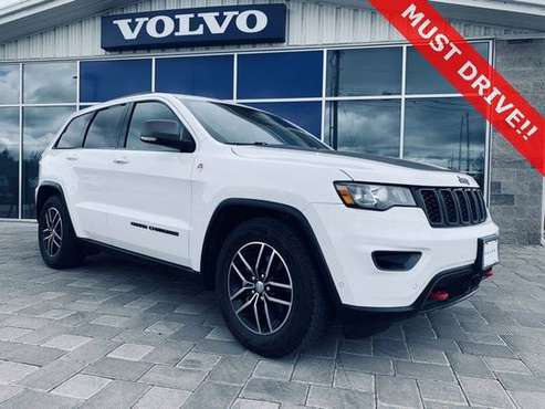 2018 Jeep Grand Cherokee 4x4 4WD Trailhawk SUV - - by for sale in Bend, OR