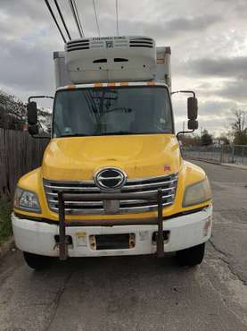 2008 hino 268 truck needs engine - cars & trucks - by owner -... for sale in Brightwaters, NY
