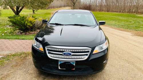 2011 Ford Taurus SEL AWD - cars & trucks - by owner - vehicle... for sale in willmar, MN