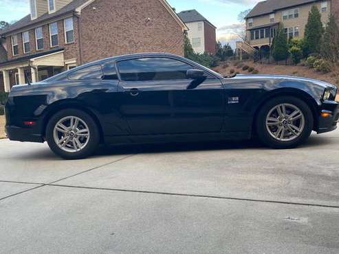 2014 Ford Mustang V6 - cars & trucks - by owner - vehicle automotive... for sale in Cumming, GA