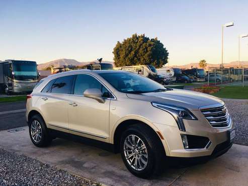 2017 Cadillac XT5 FWD - cars & trucks - by owner - vehicle... for sale in Lake Havasu City, AZ