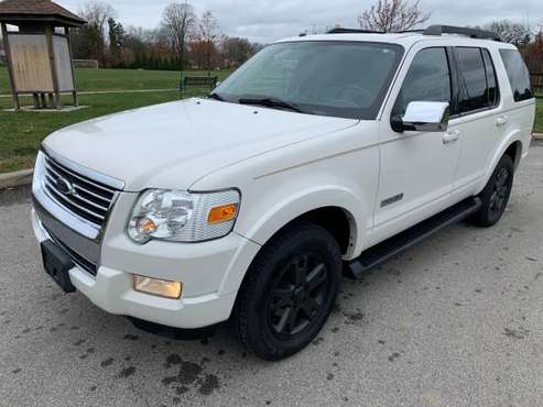 2008 Ford Explorer XLT 4X4 *VERY CLEAN**No Rust** - cars & trucks -... for sale in Columbus, OH