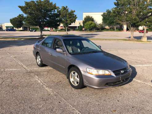 2000 Honda Accord DX V6 - cars & trucks - by owner - vehicle... for sale in Cary, NC