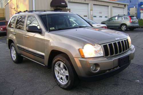 2006 Jeep Grand Cherokee Laredo, Clean Title, Runs Smooth - cars & for sale in Lynchburg, VA