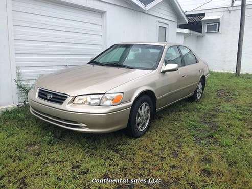 2000 Toyota Camry LE V6 4-Speed Automatic - cars & trucks - by owner... for sale in Wallingford, CT