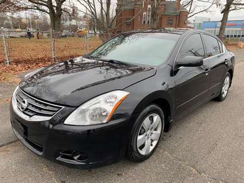2012 Nissan Altima 87k miles runs looks great clean title - cars &... for sale in Bridgeport, NY