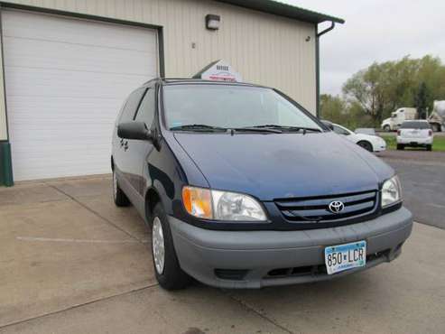 2002 TOYOTA SIENNA CE for sale in Proctor, MN