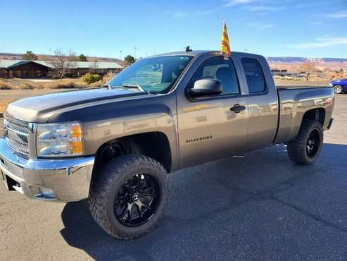 2013 Chevy Silverado LT Z71 4x4 - - by dealer for sale in Page, NM
