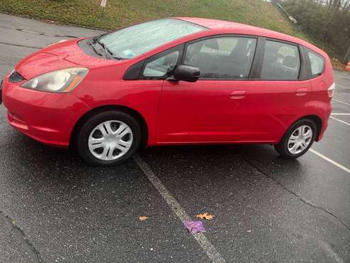 2010 Honda Fit - cars & trucks - by owner - vehicle automotive sale for sale in Farmingdale, NY