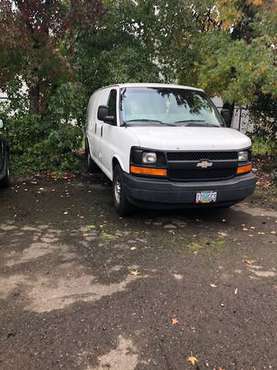 2004 Chevrolet Express 1500 Van for sale in Springfield, OR