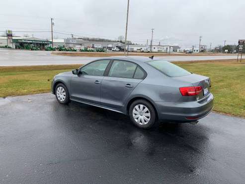 2015 Volkswagen Jetta SE - cars & trucks - by owner - vehicle... for sale in Wells, WI