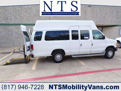 78K MILE FORD E350 HANDICAPPED WHEELCHAIR ADA MOBILITY POWER LIFT... for sale in Irving, LA