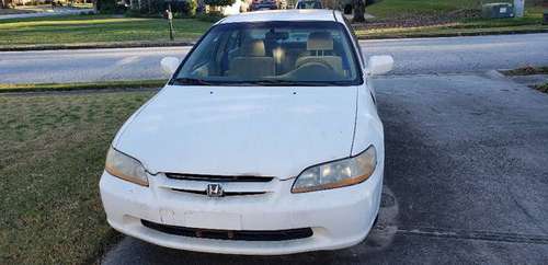 2000 Honda Accord LX 184,000 miles manual - cars & trucks - by owner... for sale in Grayson, GA