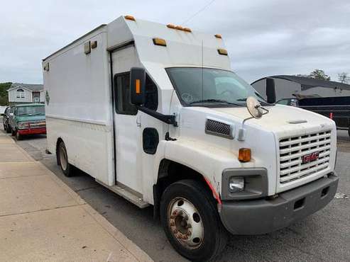 2005 *GMC* *C-6500 DURAMAX DIESEL NON CDL* *READY FOR W - cars &... for sale in Massapequa, NY