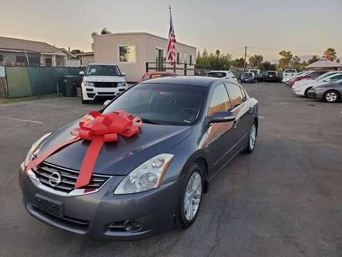 2011 Nissan Altima - Financing Available , $1000 down payment delivers for sale in Oxnard, CA