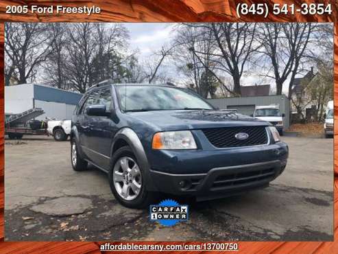 2005 Ford Freestyle - cars & trucks - by dealer - vehicle automotive... for sale in Kingston, NY