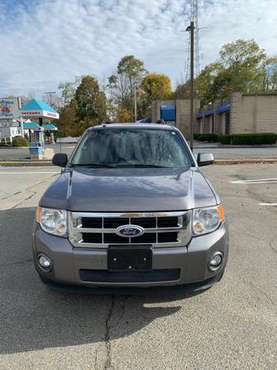 2010 FORD ESCAPE XLT - cars & trucks - by owner - vehicle automotive... for sale in Abington, MA