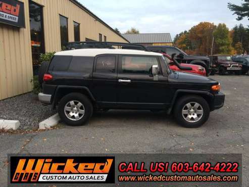 2007 Toyota FJ Cruiser 2WD 4DR AUTO Very Clean, Frame is extremely... for sale in Kingston, MA