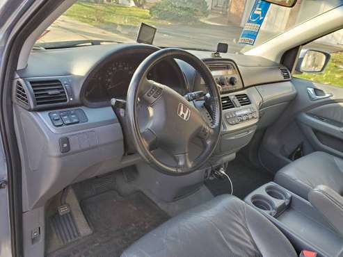 2007 Honda Odyssey - cars & trucks - by owner - vehicle automotive... for sale in Trenton, NJ