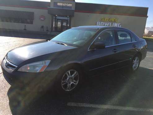2006 Honda Accord SE - cars & trucks - by owner - vehicle automotive... for sale in Indianapolis, IN