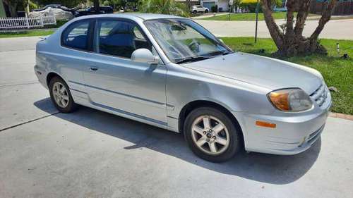 2003 Hyundai Accent needs clutch for sale in Jupiter, FL