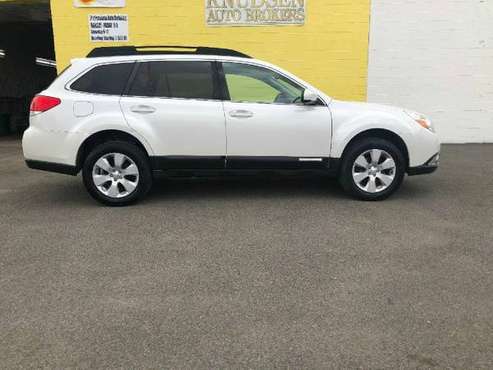 2011 Subaru Outback 4dr Wgn H4 Man 2.5i Prem AWP for sale in Rome, NY