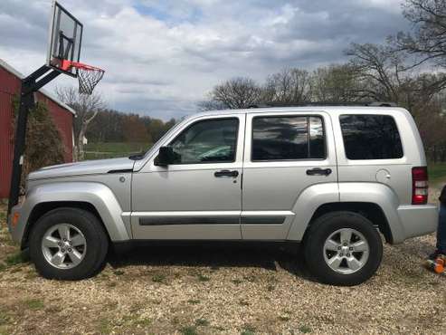 2010 Jeep Liberty Sport for sale in Chillicothe, IL