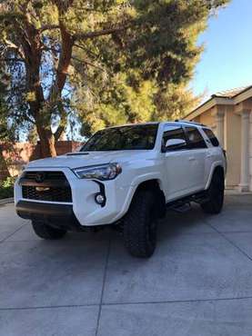 *MINT CONIDITION 2020 TOYOTA 4RUNNER PLUS ADD-ONS** - cars & trucks... for sale in Las Vegas, NV