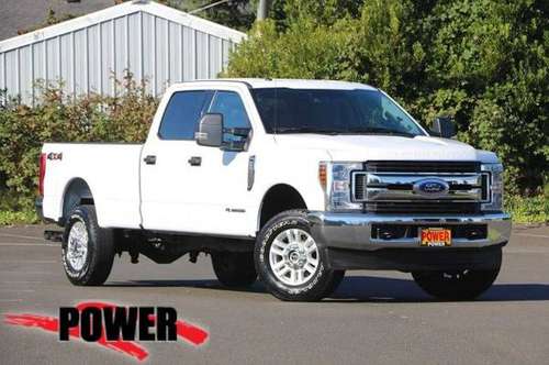 2018 Ford Super Duty F-350 SRW Diesel 4x4 4WD F350 Truck XLT Crew Cab for sale in Newport, OR