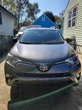 2017 Toyota Rav4 LE 4X4 - cars & trucks - by owner - vehicle... for sale in Beltsville, District Of Columbia