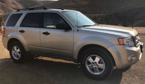 2012 Ford Escape XLT 4WD - cars & trucks - by owner - vehicle... for sale in Morro Bay, CA