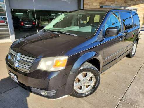 2008 DODGE GRAND CARAVAN - - by dealer - vehicle for sale in MILWAUKEE WI 53209, WI