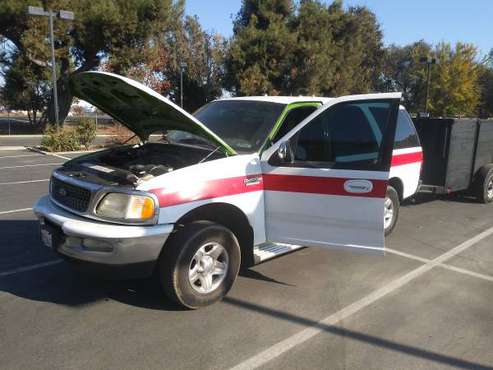97 Ford Expedition xlt - cars & trucks - by owner - vehicle... for sale in Visalia, CA