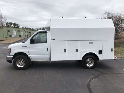 2008 Ford E-350 Stahl Utility Van for sale in Raynham Center, MA