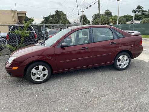 06 Ford Focus 27k miles - cars & trucks - by dealer - vehicle... for sale in Hollywood, FL